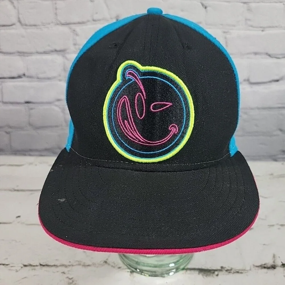 YUMS New Era 9FIFTY Embroidered Logo Black With Neon Snapback‎ Hat Cap